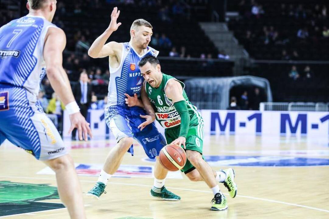 „Žalgiris“ smogė „Neptūnui“ ir yra per žingsnį nuo finalo (komentarai)