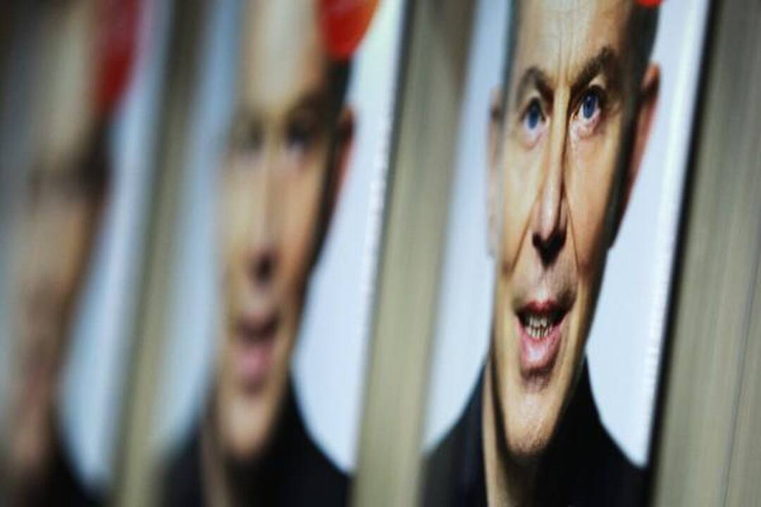T.Blairas princesę Dianą apkaltino manipuliavus žmonėmis