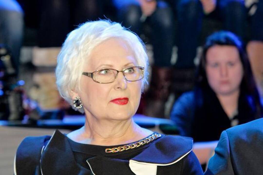 „Moterys meluoja geriau“ apdovanojimuose – žvaigždžių spindesys