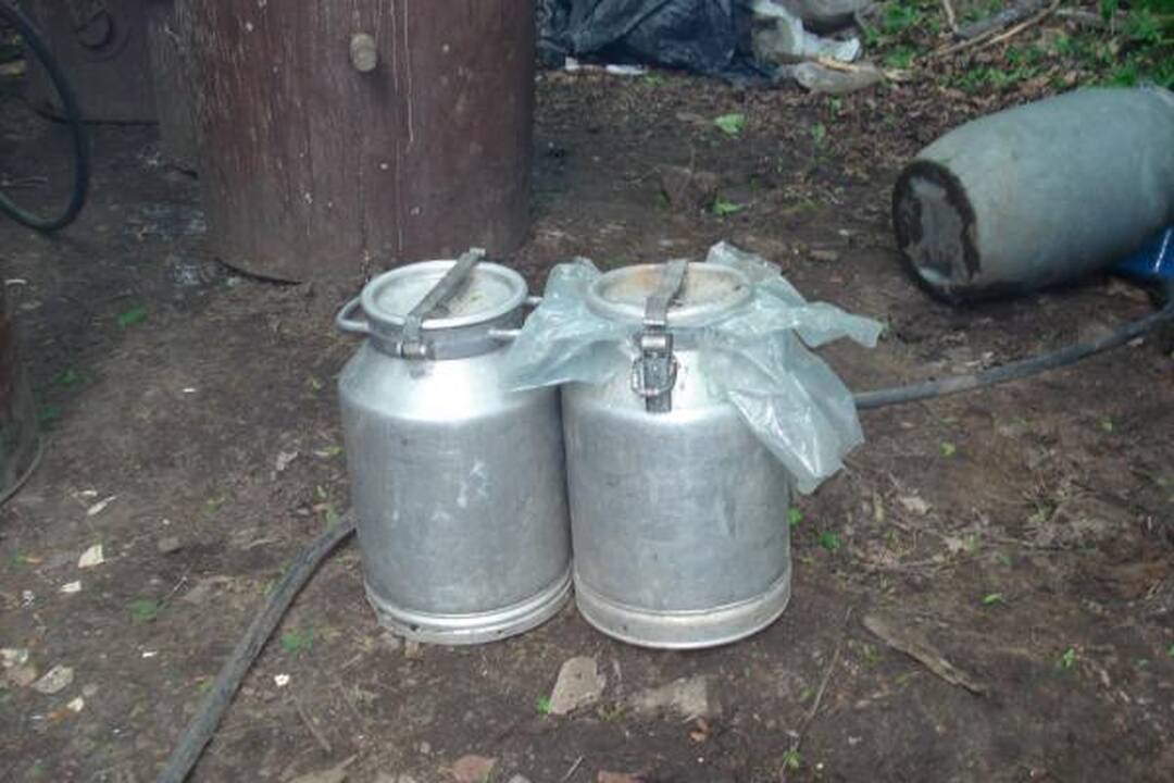 Šilutės rajone įkliuvo dar vieni degtindariai