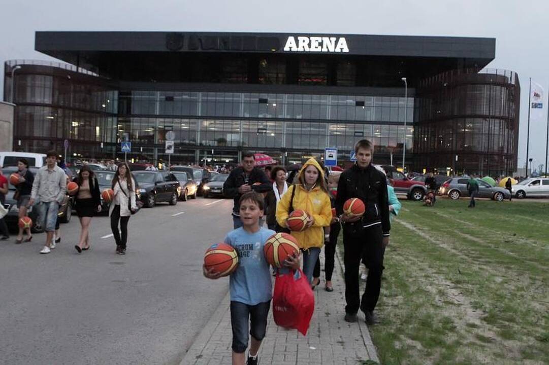 Klaipėdiečiai padėjo pasiekti kamuolių mušinėjimo pasaulio rekordą