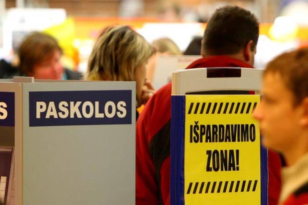 Masinis išpardavimas „Megos“ lentynų neiššlavė