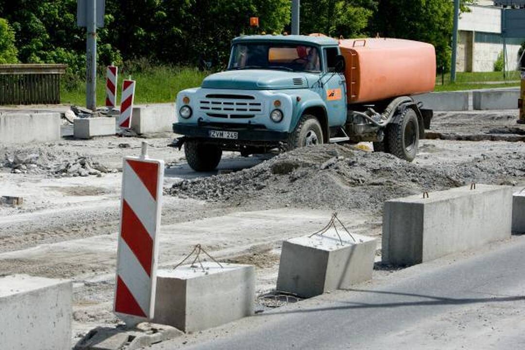 Lazdynų tilto atidarytuvių šiandien nebus (papildyta 16 val.) 