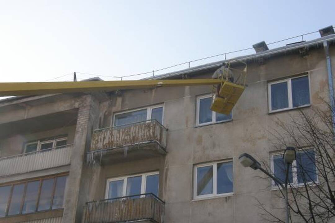 Prieš varveklius – kastuvais