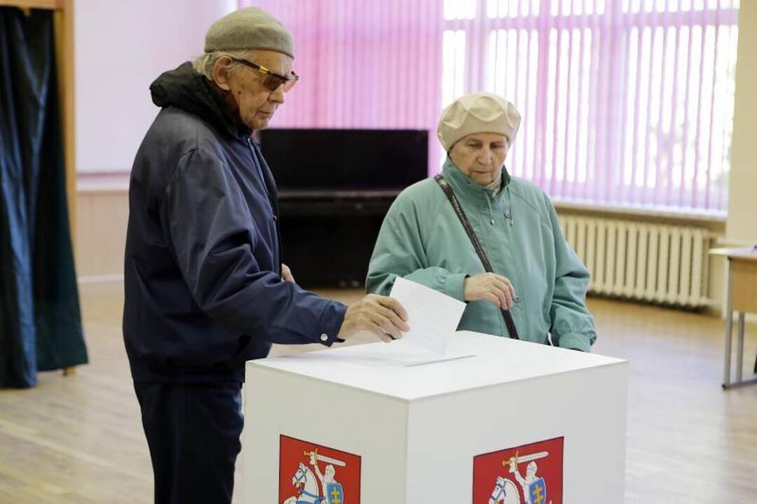Klaipėdoje teko tramdyti rinkimų apylinkėje triukšmą kėlusį rinkėją