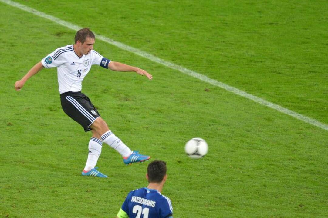 Vokiečiai „pervažiavo“ graikus ir žengė į pusfinalį
