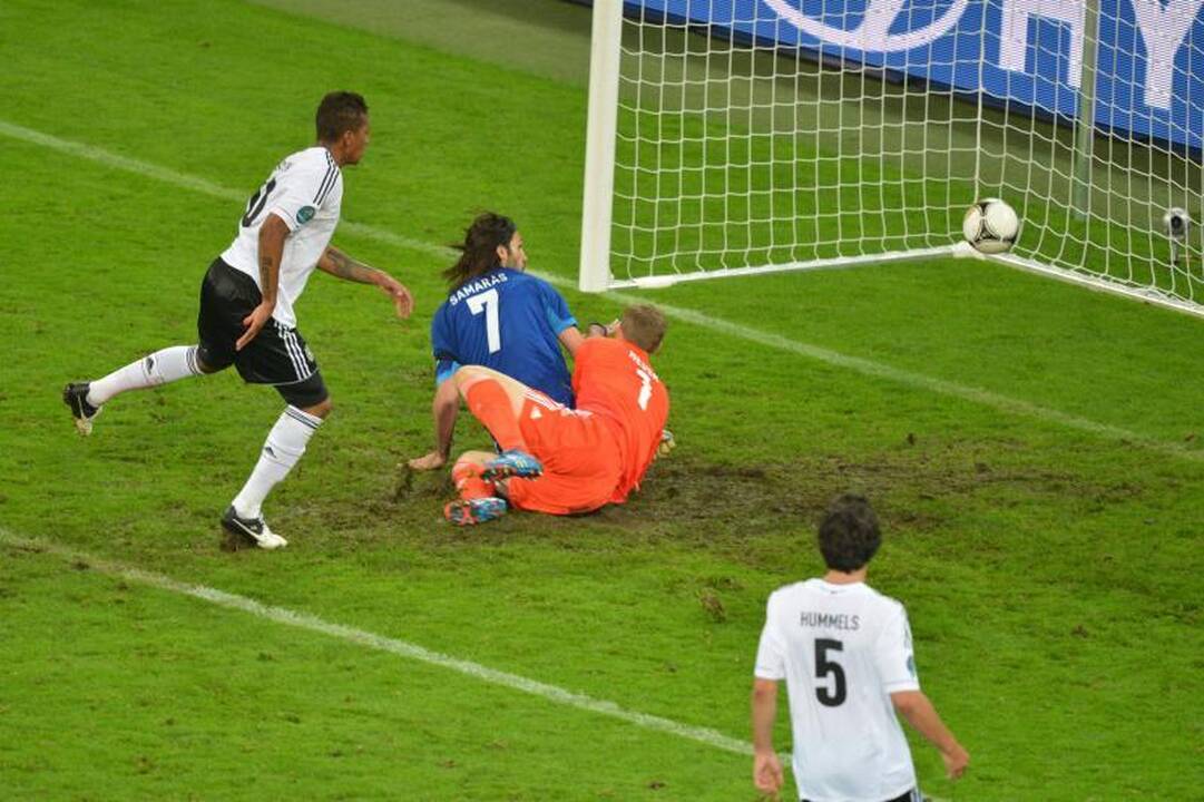 Vokiečiai „pervažiavo“ graikus ir žengė į pusfinalį