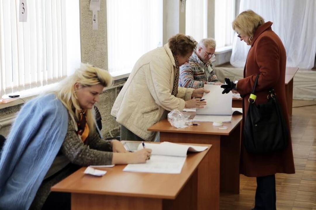Klaipėdoje teko tramdyti rinkimų apylinkėje triukšmą kėlusį rinkėją