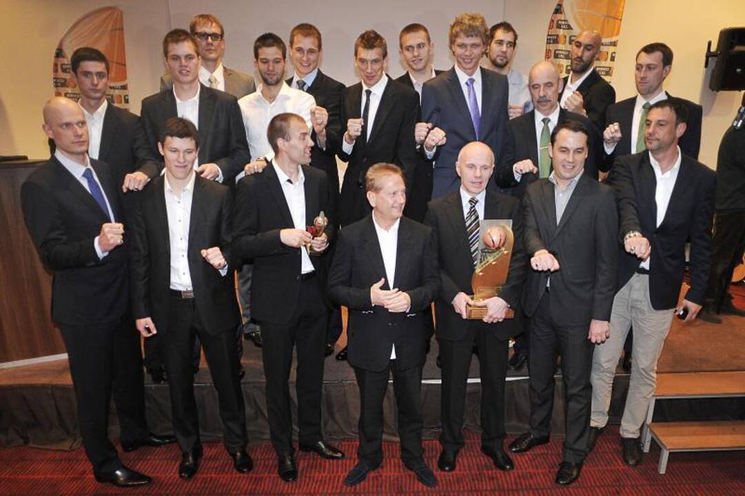 Ant žalgiriečių rankų – spindintys LKL čempionų žiedai