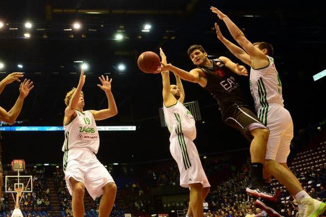 „Žalgiris“ vėl parklupdė Milano stileivas ir tapo lyderiu (komentaras)