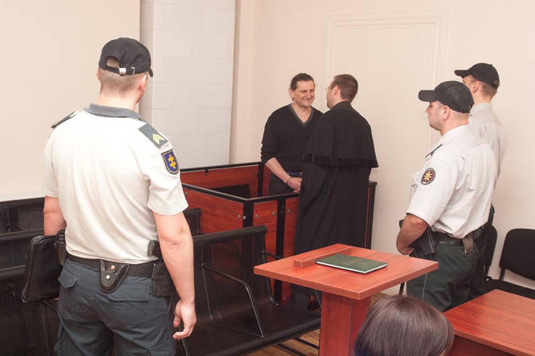 H.Daktaras vis dar tikisi ištrūkti į laisvę