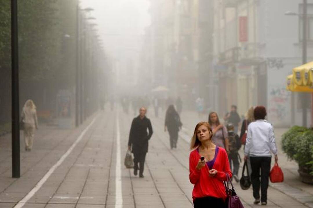 Dėl tiršto rūko Kaune nenusileido krovininis lėktuvas (papildyta)