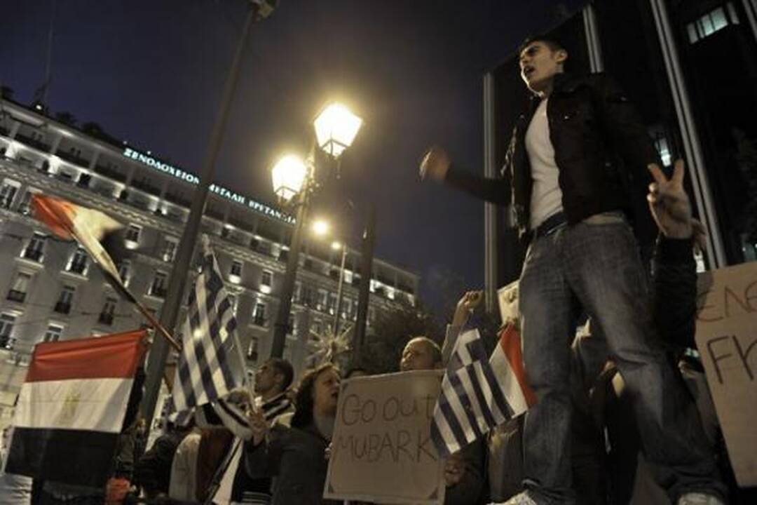 Egipto vyriausybės įspėjimai dėl griežtų priemonių nebaugina protestuotojų