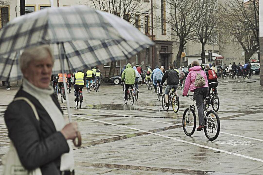 Kauno gatvėmis riedėjo dviračių paradas 