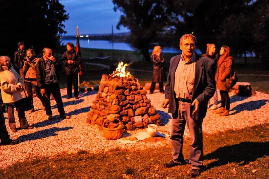 Padangę apšvietė baltus vienijančios liepsnos