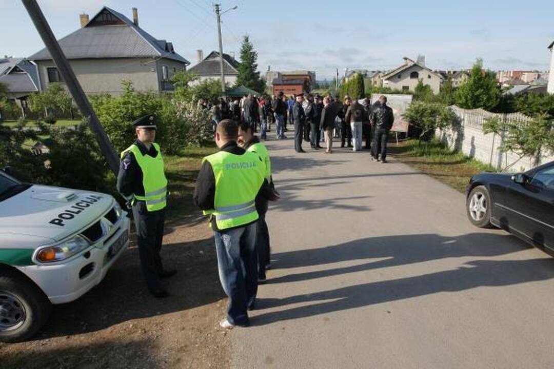 D.Kedžio dukra pasimatė su motina L.Stankūnaite (papildyta)