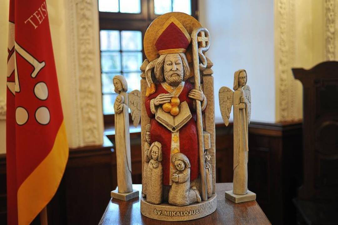 Miesto raktas perduotas Kalėdų senelio pirmtakui – Šv. Mikalojui