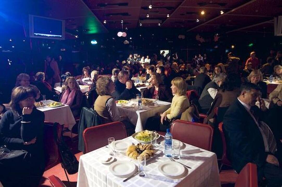 Romų šventėje Vilniuje lauktas dainininkas Radži nepasirodė