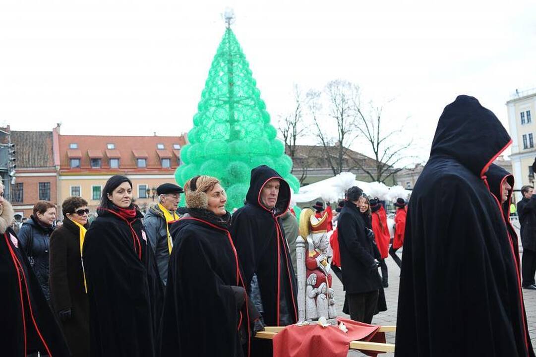 Miesto raktas perduotas Kalėdų senelio pirmtakui – Šv. Mikalojui