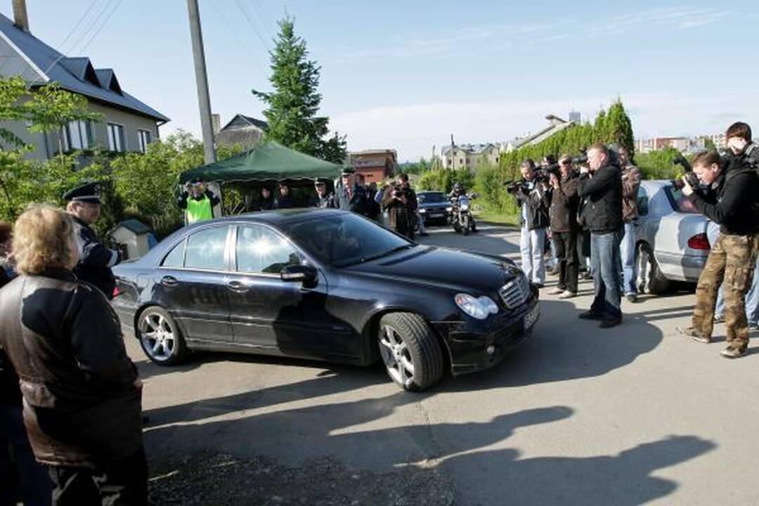 D.Kedžio dukra pasimatė su motina L.Stankūnaite (papildyta)