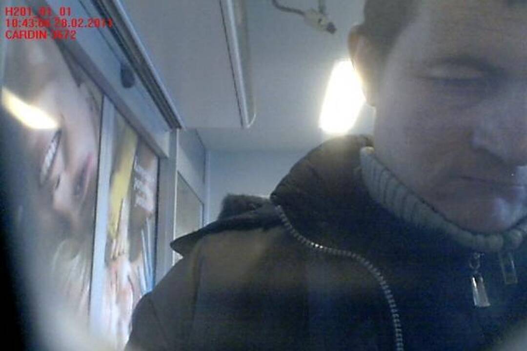 Policija prašo pagalbos, atpažįstant kortelės vagį