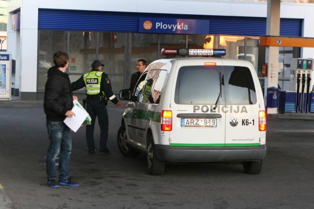 Pagrasinta susprogdinti „Statoil“ degalinę Fabijoniškėse