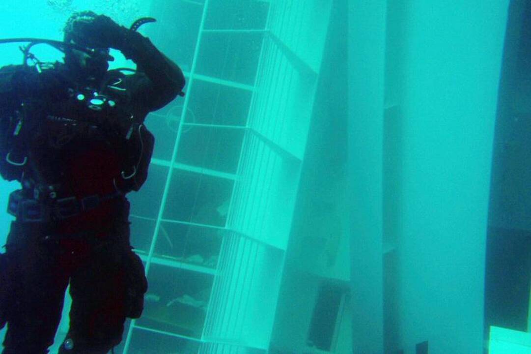 „Costa Concordia“ kapitonas pripažino pasukęs per vėlai