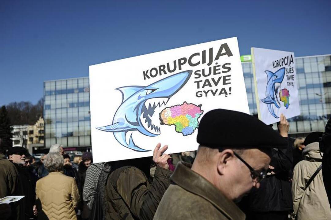 Mitingo dalyviai pakviesti į Garliavą stebėti pareigūnų