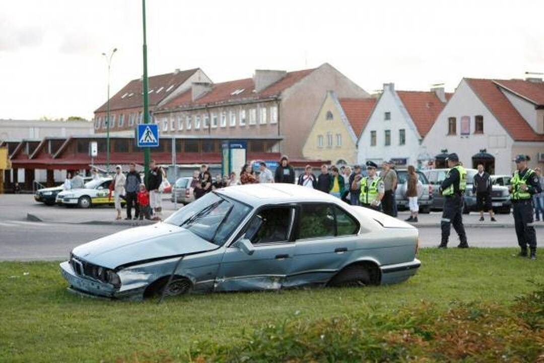Klaipėdos centre vertėsi BMW