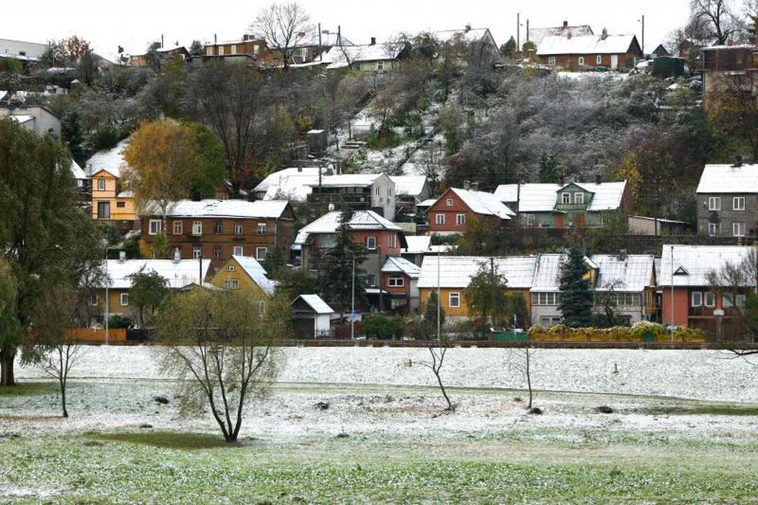 Pirmasis sniegas Kaune: 8 avarijos, tačiau žmonės nesužaloti