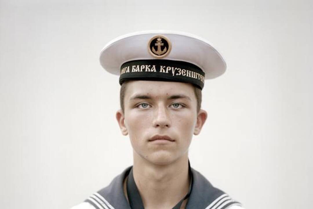 "World Press Photo" konkursą laimėjo nuo vyro smurto nukentėjusią afganę vaizduojanti nuotrauka
