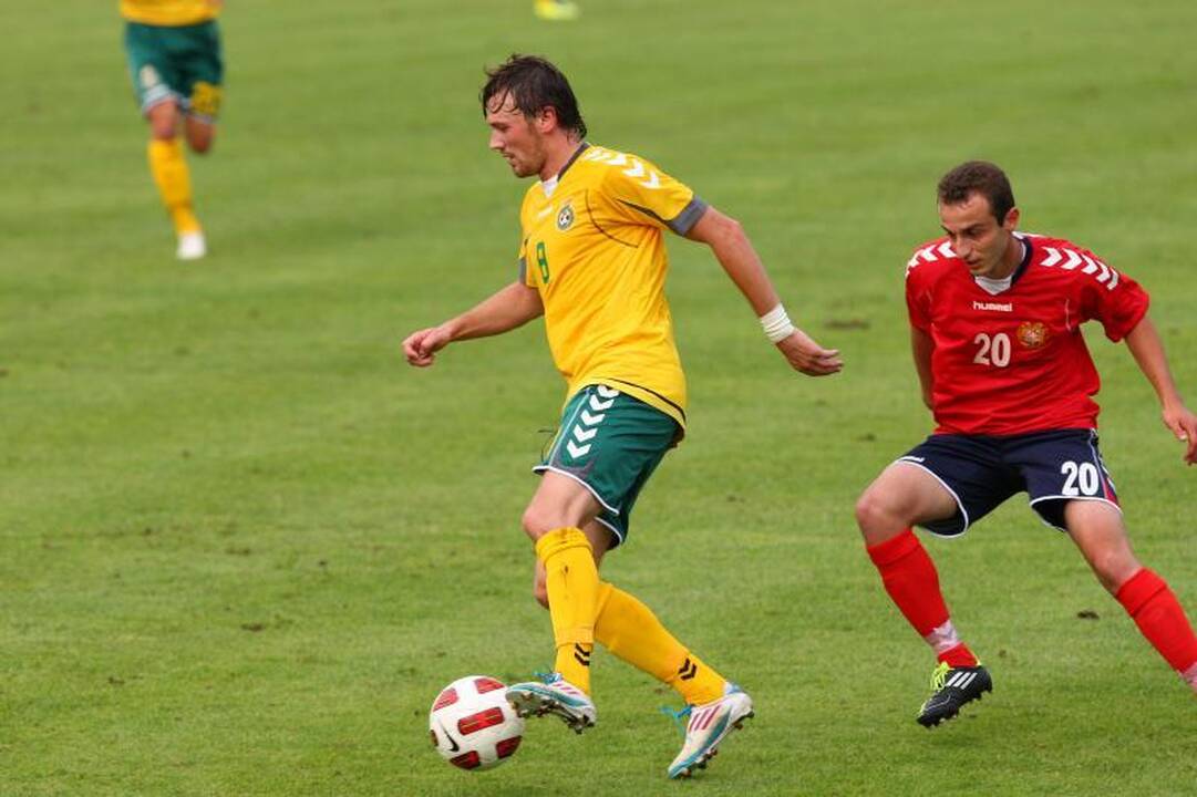 Lietuvos futbolininkai sutriuškino armėnus