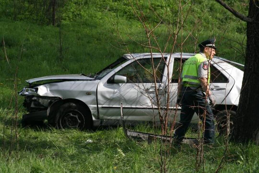 Vilniuje automobilyje sudegė žmogus (papildyta)