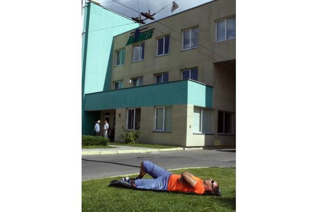 Kaune streikuoja dalis troleibusų vairuotojų