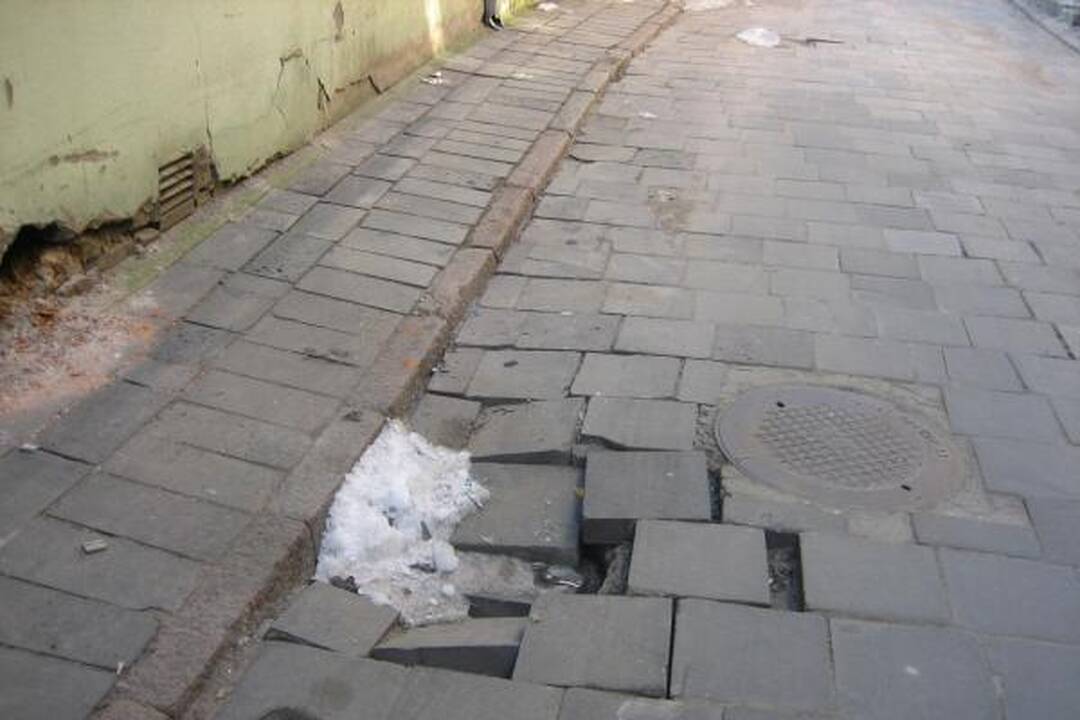 Užfiksuok duobę ir parodyk kitiems (papildyta)