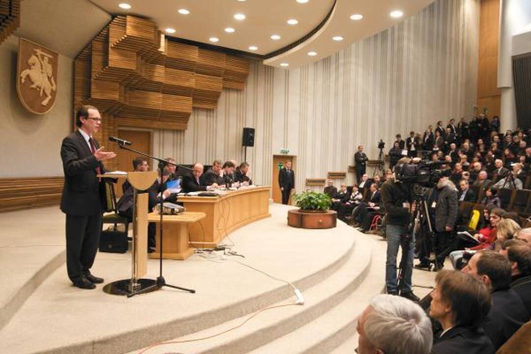 Vyriausybėje vyko socialinis forumas „Dialogas su Lietuva“