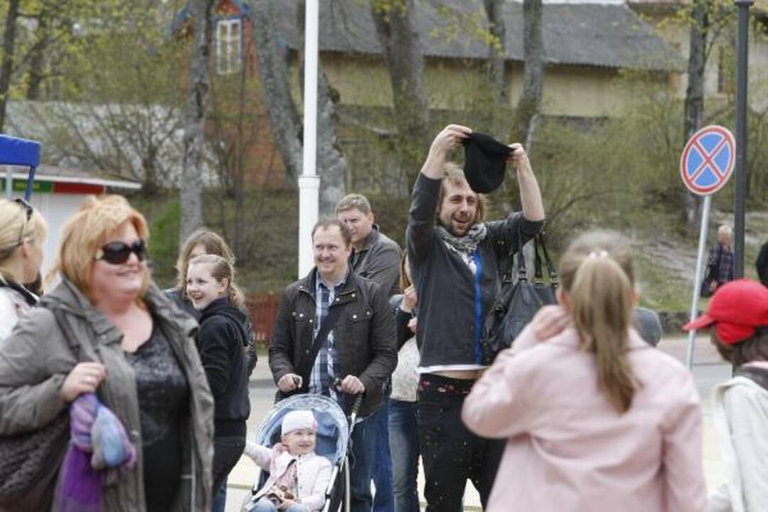Palangoje sekmadienį lijo gintarais