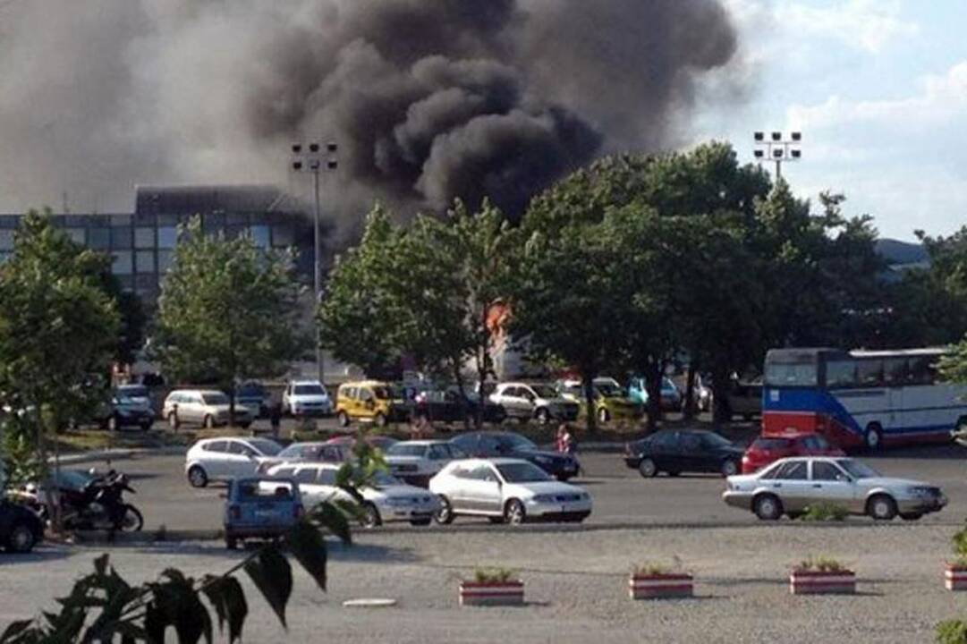 Bulgarijoje sprogo Izraelio turistus vežęs autobusas, yra žuvusiųjų