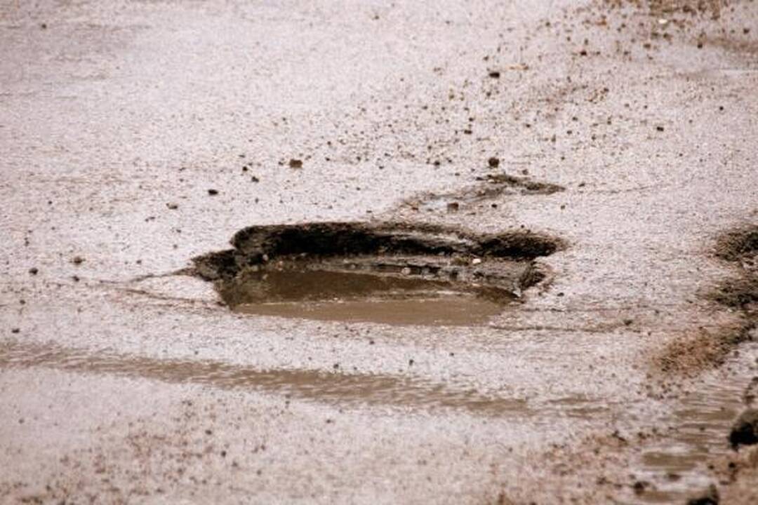 Užfiksuok duobę ir parodyk kitiems (papildyta)