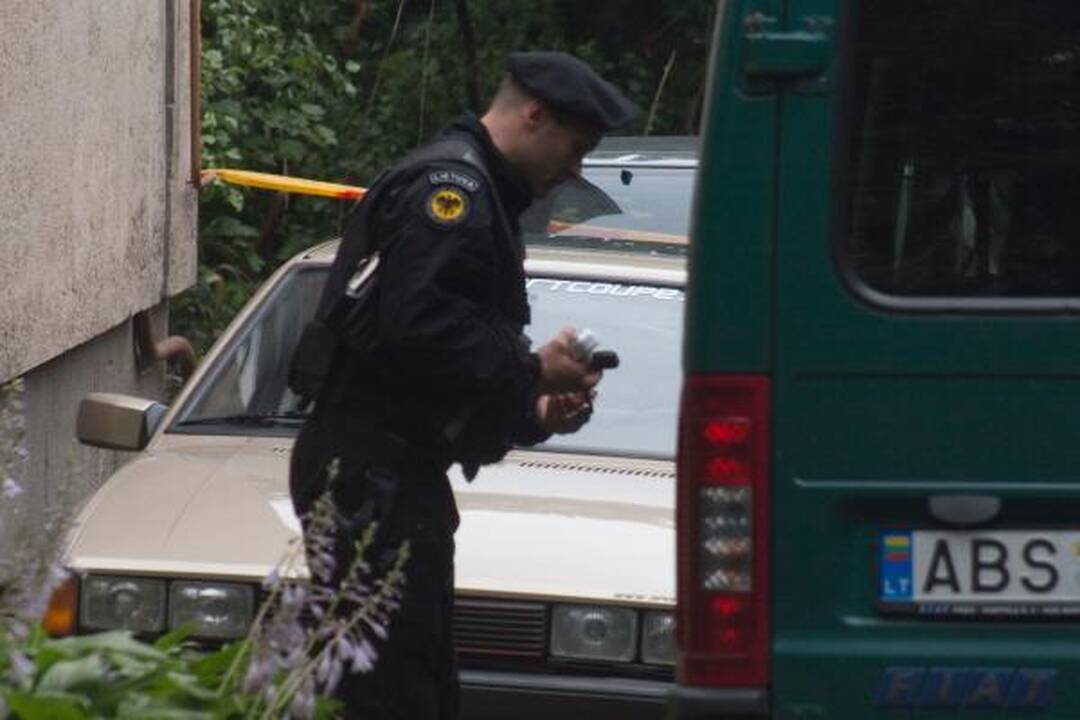 Vilniuje namo rūsyje rastas sprogmuo (papildyta)