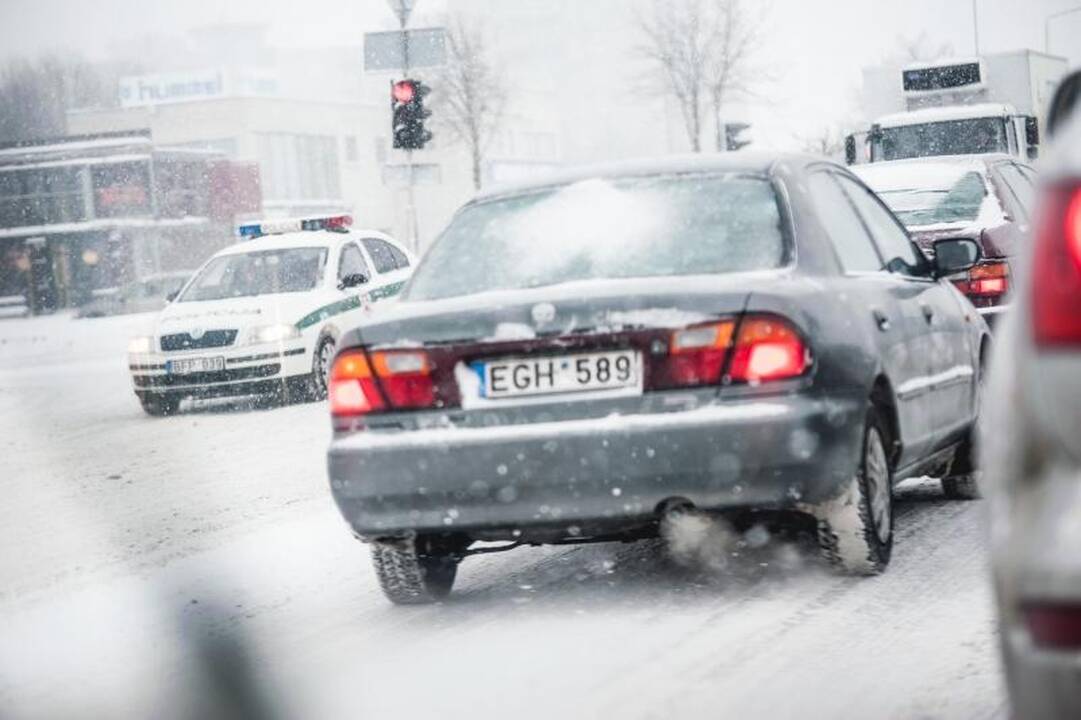 Savaitgalį Kaune per avarijas sužalota 10 žmonių