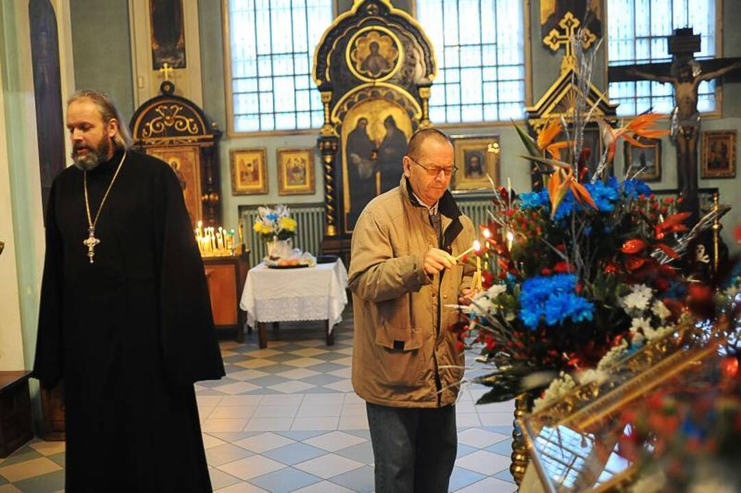 Stačiatikiai bursis prie Kūčių stalo, rytoj švęs Kalėdas