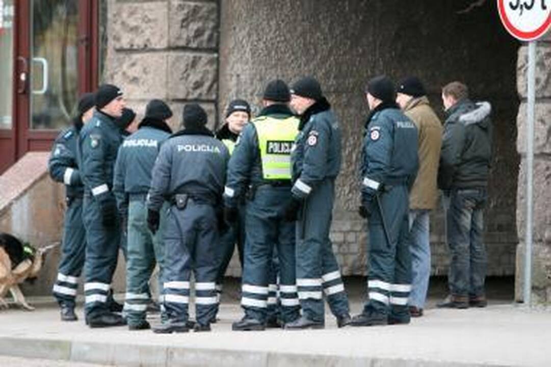 Profsąjungos kaltina tarnybas neramumų kurstymu