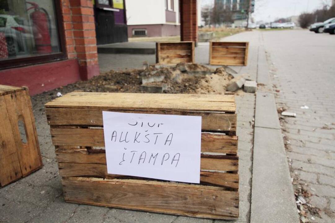 Klaipėdoje sprogus elektros kabeliams buvo sutrikęs elektros tiekimas