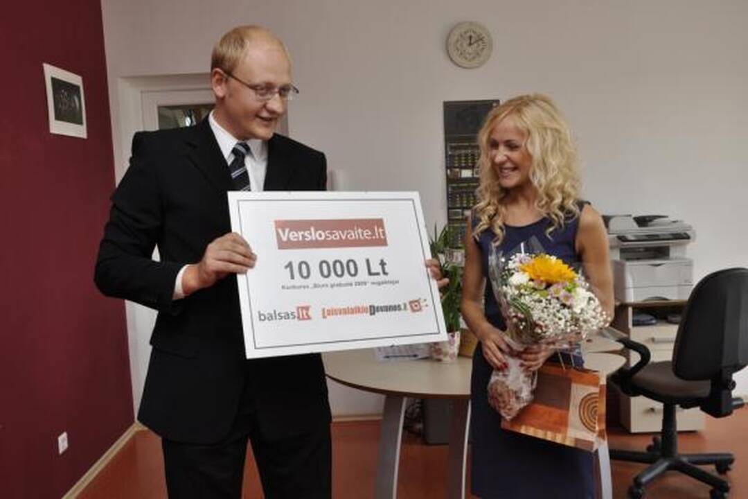„Biuro gražuole 2009“ tapo vilnietė T.Lipaj