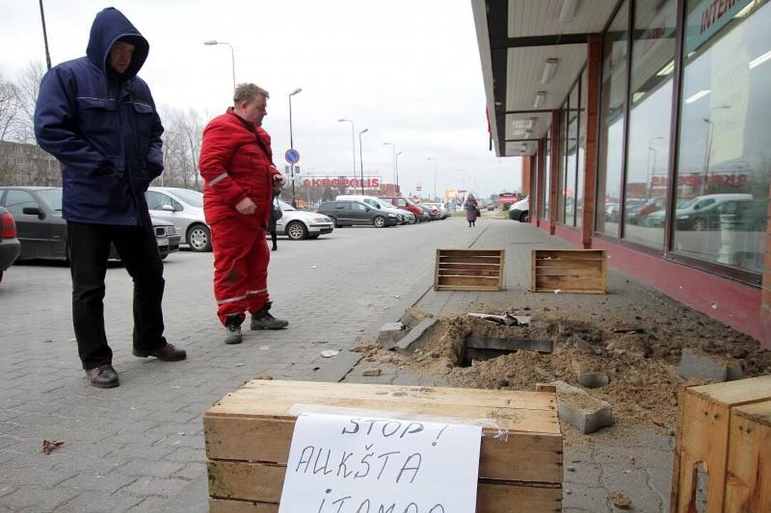 Klaipėdoje sprogus elektros kabeliams buvo sutrikęs elektros tiekimas