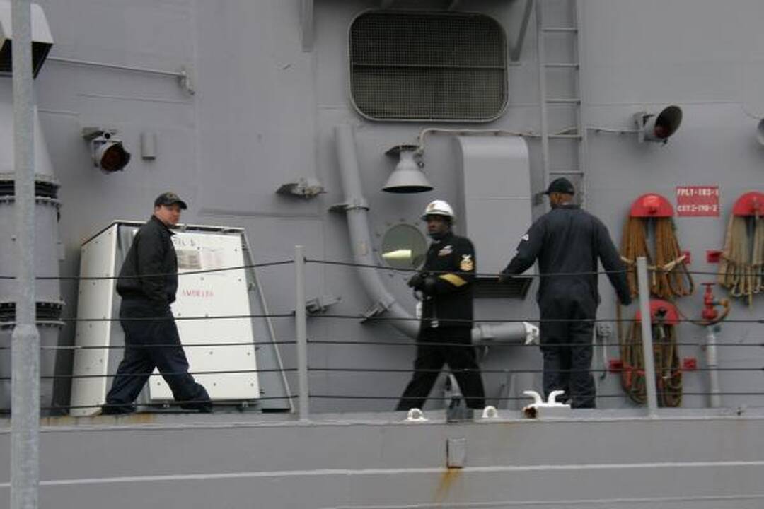 Klaipėdoje prisišvartavo JAV kariškių laivas „USS John L.Hall“