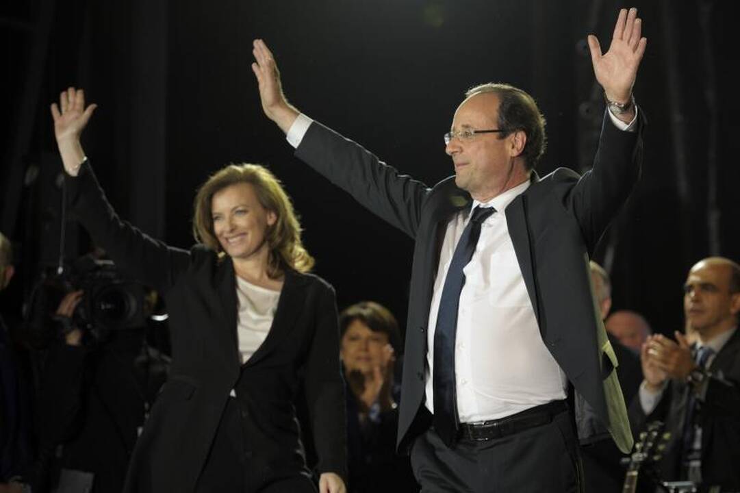 F.Hollande'as sveikina „kylantį judėjimą“ prieš griežtą taupymą