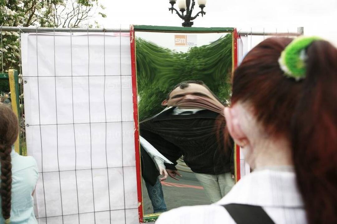 Brodo vaikai susirinko Lukiškių aikštėje