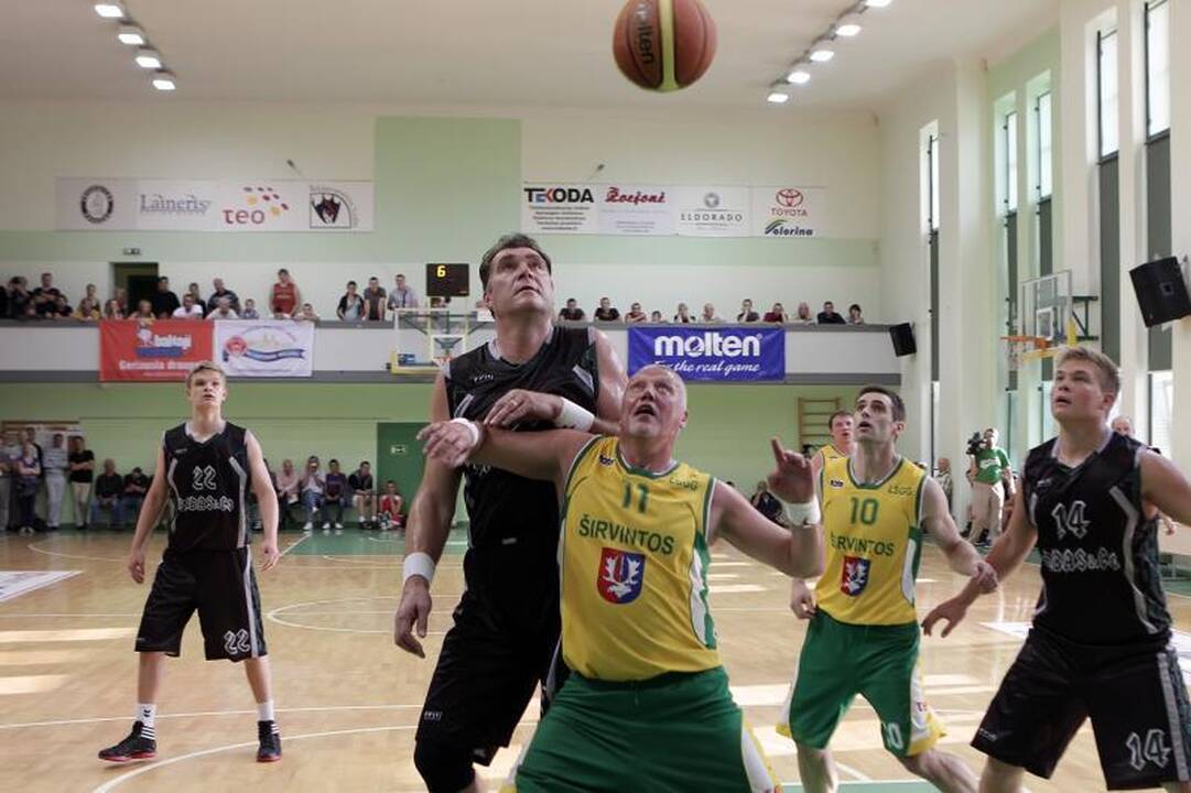 Krepšinio aikštelėje Klaipėdoje – Arvydas Sabonis 